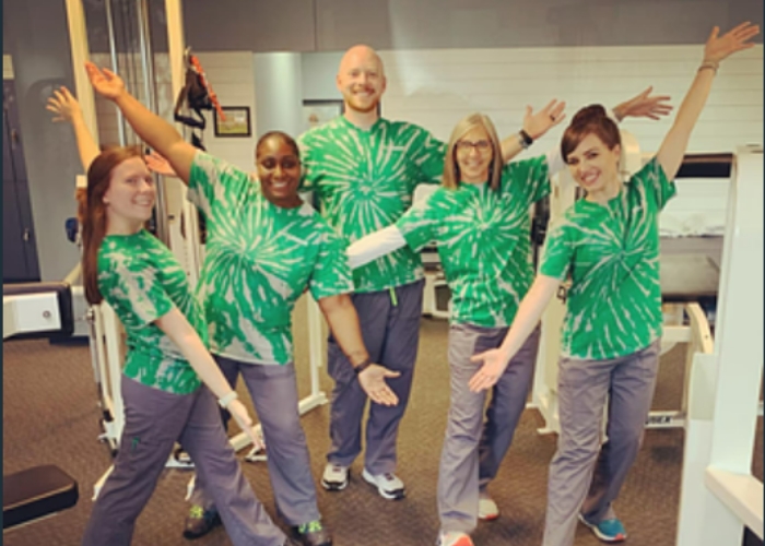 Team-photo-The-Smith-Clinic-for-Physical-Therapy-Cordova-TN-4.jpg